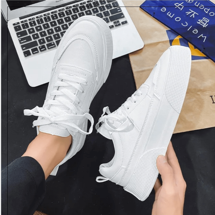 BASKETS BLANCHES HOMME EN CUIR