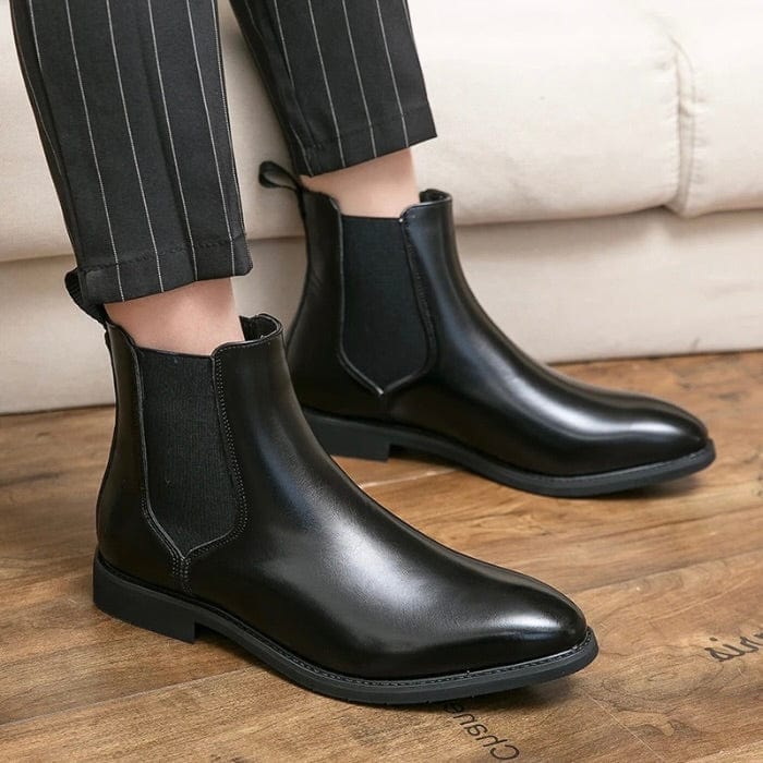 BOTTES EN CUIR CHELSEA POINTUES