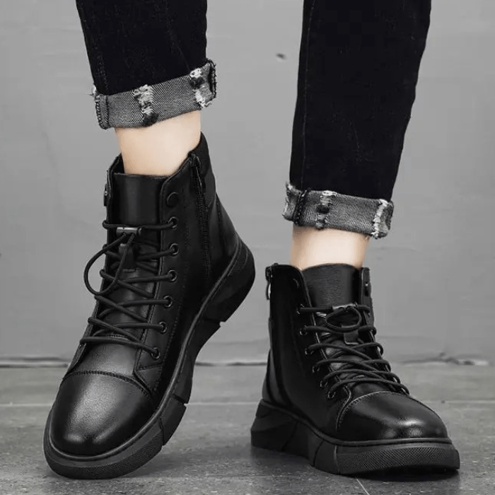 BOTTES EN CUIR NOIR HOMME