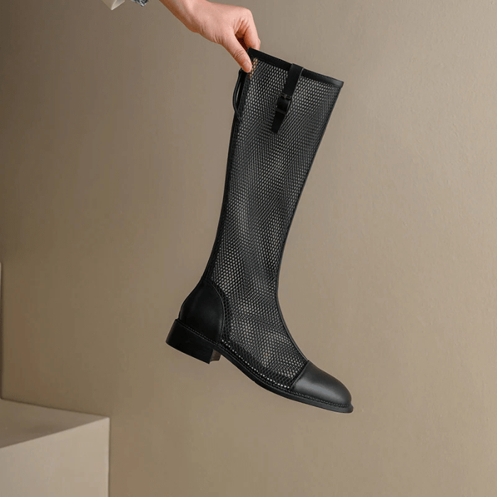 BOTTES HAUTES FEMME EN CUIR PERFORÉ NOIR / 33