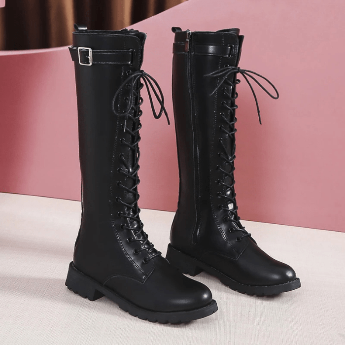 BOTTES HAUTES NOIRES FEMME À LACETS NOIR / 35