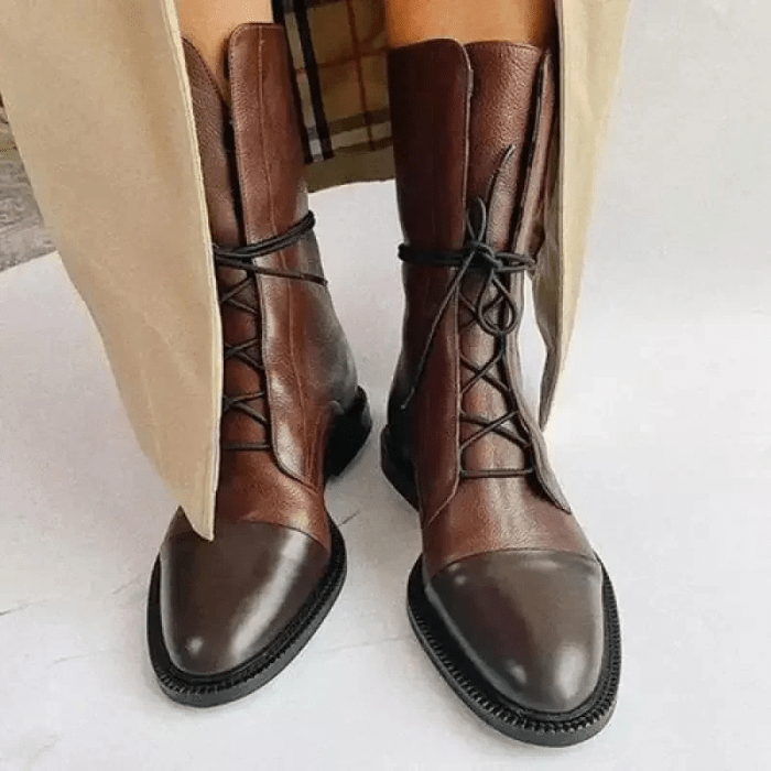 BOTTINES FEMME À LACETS EN CUIR MARRON / 35