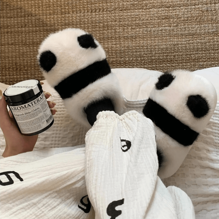 CHAUSSONS CHAUDS RIGOLOS PANDA