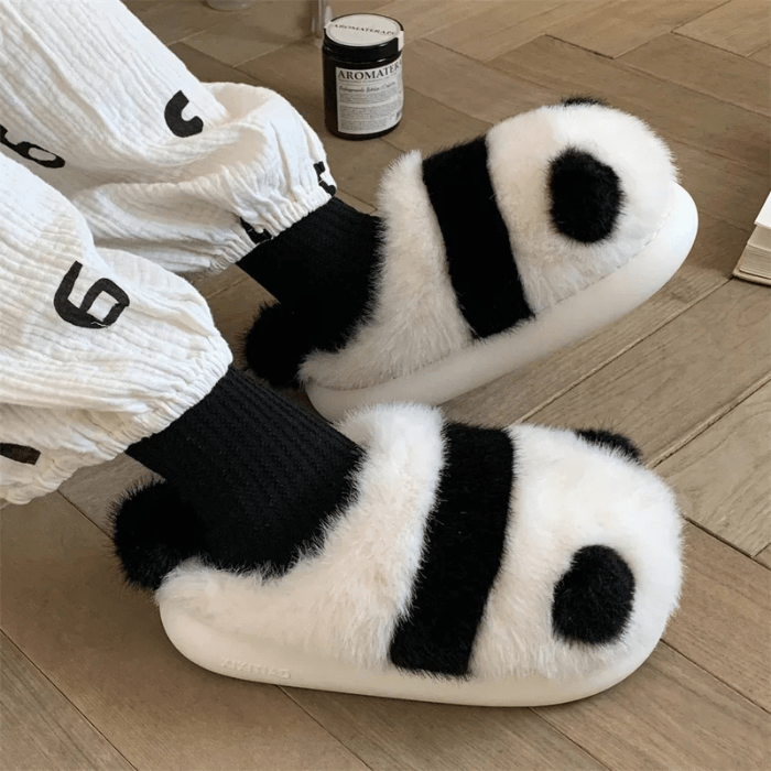 CHAUSSONS CHAUDS RIGOLOS PANDA