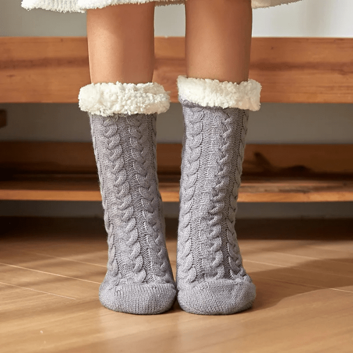 CHAUSSONS CHAUSSETTES FEMME HAUTS