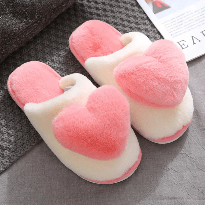 CHAUSSONS MULES FEMME ORNÉS DE COEUR ROSE / 40-41