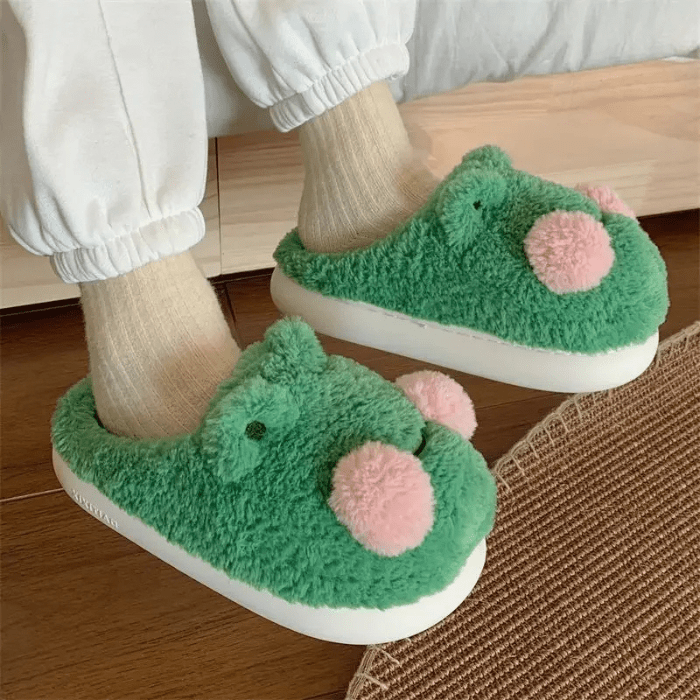 CHAUSSONS RIGOLOS GRENOUILLES VERTES