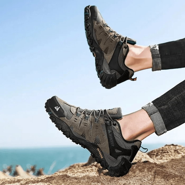 CHAUSSURES DE RANDONNÉE BASSES - HIKEUP