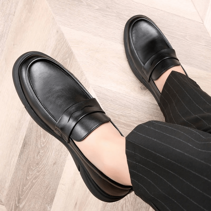 MOCASSINS CUIR NOIRS HOMME