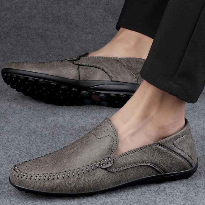 MOCASSINS EN CUIR HOMME