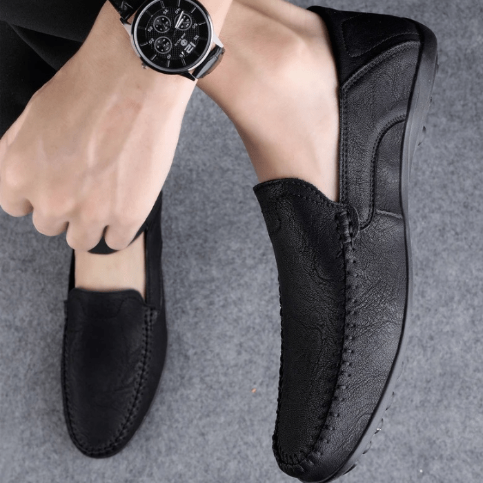 MOCASSINS EN CUIR HOMME